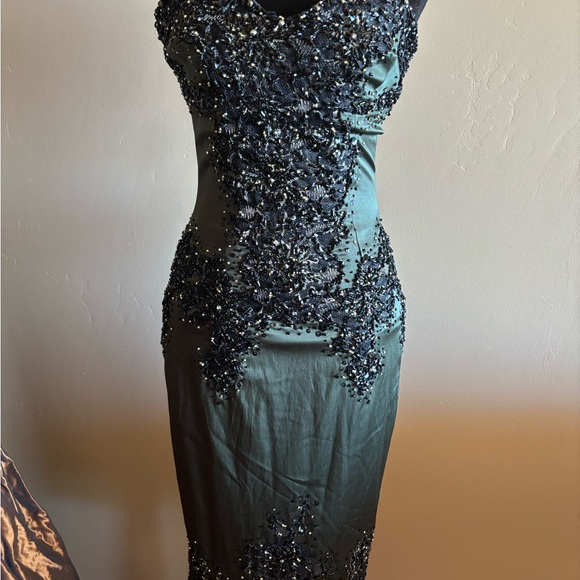Mandalay green  Black Embellished Dress - Picture 2 of 12
